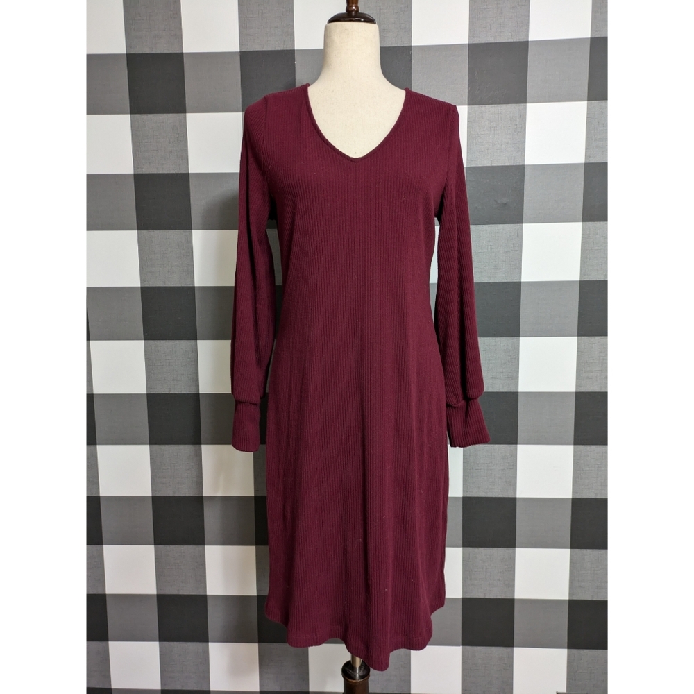 Old Navy burgundy sweater dress with balloon sleeves